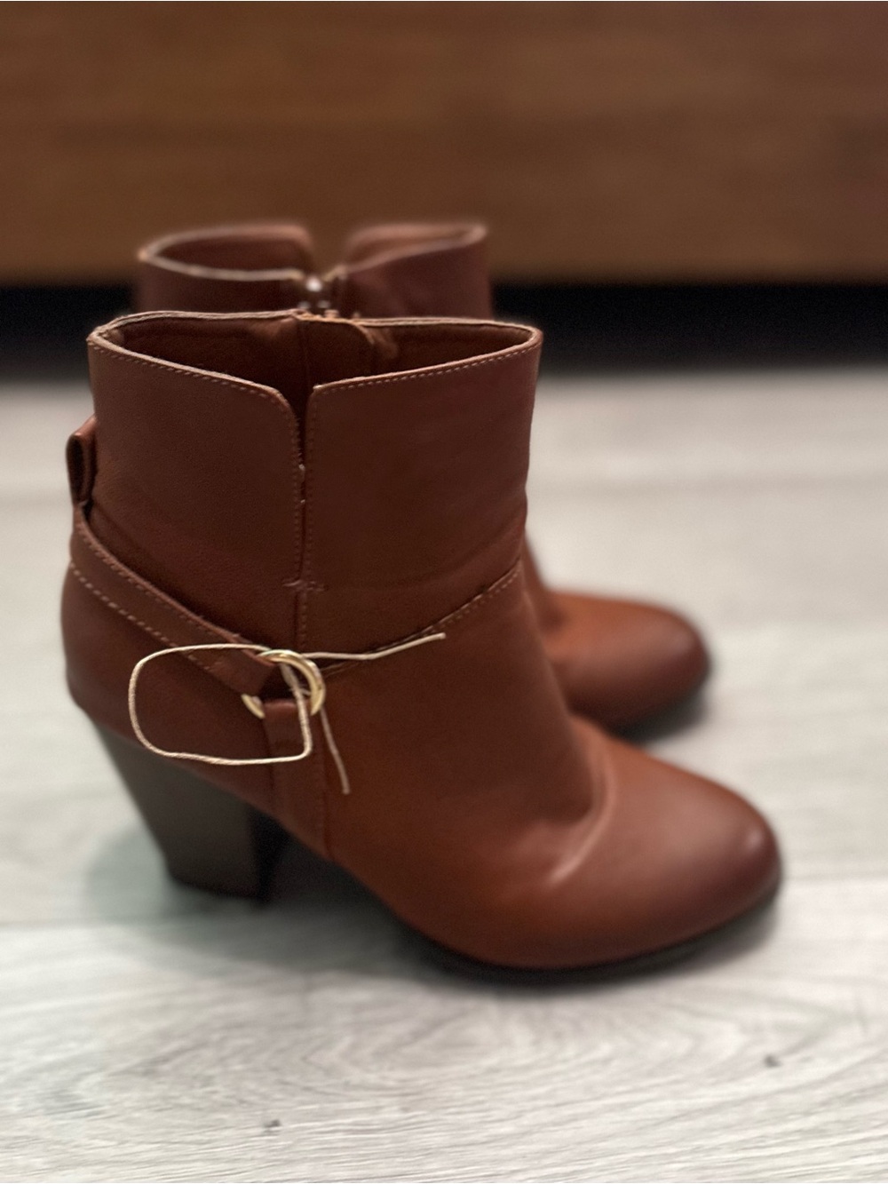 Women’s Brown Leather Ankle Boots with Block Heel Catos Size 8 - Picture 6 of 6